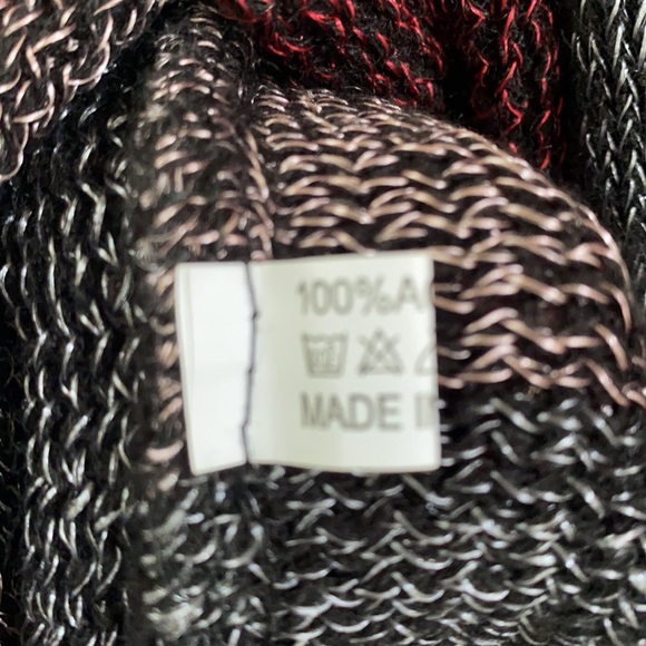 Women's Knitted Shawl Poncho - Picture 6 of 9